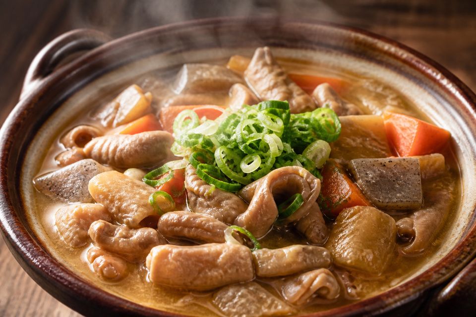 名物もつ煮込み